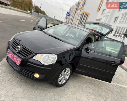 Чорний Фольксваген Поло, об'ємом двигуна 1.4 л та пробігом 218 тис. км за 5650 $, фото 54 на Automoto.ua