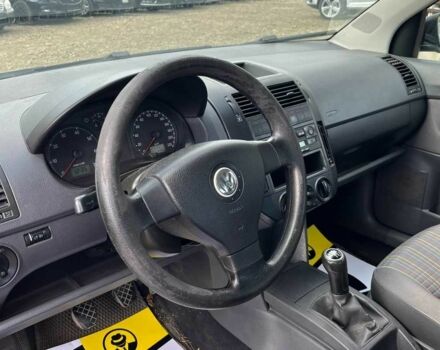 Чорний Фольксваген Поло, об'ємом двигуна 1.4 л та пробігом 247 тис. км за 4600 $, фото 12 на Automoto.ua