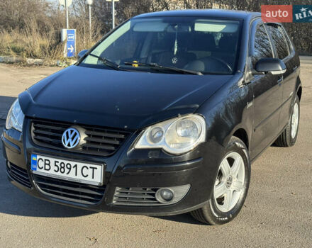 Чорний Фольксваген Поло, об'ємом двигуна 1.6 л та пробігом 214 тис. км за 6750 $, фото 4 на Automoto.ua