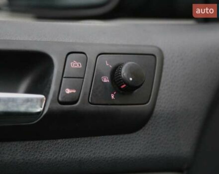 Черный Фольксваген Поло, объемом двигателя 1.4 л и пробегом 168 тыс. км за 5200 $, фото 22 на Automoto.ua