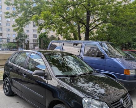 Черный Фольксваген Поло, объемом двигателя 1.4 л и пробегом 180 тыс. км за 6000 $, фото 1 на Automoto.ua