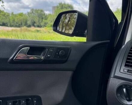 Черный Фольксваген Поло, объемом двигателя 1.4 л и пробегом 217 тыс. км за 3999 $, фото 2 на Automoto.ua