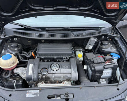 Чорний Фольксваген Поло, об'ємом двигуна 1.4 л та пробігом 143 тис. км за 5300 $, фото 14 на Automoto.ua