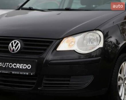 Черный Фольксваген Поло, объемом двигателя 1.4 л и пробегом 168 тыс. км за 5200 $, фото 4 на Automoto.ua