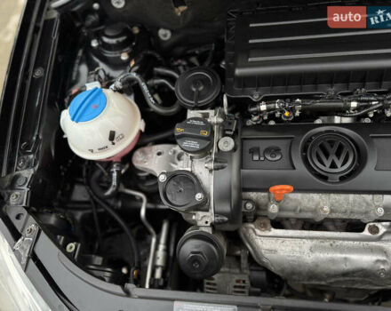 Черный Фольксваген Поло, объемом двигателя 1.6 л и пробегом 147 тыс. км за 6799 $, фото 104 на Automoto.ua