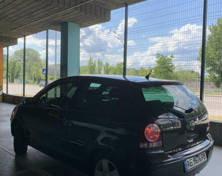 Черный Фольксваген Поло, объемом двигателя 1.2 л и пробегом 270 тыс. км за 4200 $, фото 4 на Automoto.ua