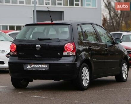 Черный Фольксваген Поло, объемом двигателя 1.4 л и пробегом 168 тыс. км за 5200 $, фото 7 на Automoto.ua