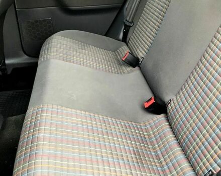 Черный Фольксваген Поло, объемом двигателя 1.4 л и пробегом 114 тыс. км за 3900 $, фото 2 на Automoto.ua