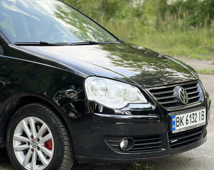 Чорний Фольксваген Поло, об'ємом двигуна 1.6 л та пробігом 175 тис. км за 5200 $, фото 36 на Automoto.ua