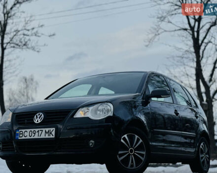 Черный Фольксваген Поло, объемом двигателя 1.6 л и пробегом 147 тыс. км за 6799 $, фото 2 на Automoto.ua