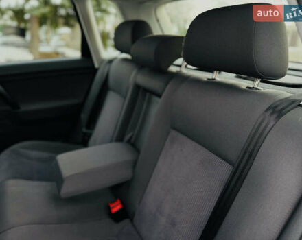 Черный Фольксваген Поло, объемом двигателя 1.6 л и пробегом 147 тыс. км за 6799 $, фото 91 на Automoto.ua