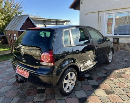 Черный Фольксваген Поло, объемом двигателя 1.6 л и пробегом 133 тыс. км за 5900 $, фото 6 на Automoto.ua