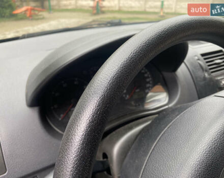 Черный Фольксваген Поло, объемом двигателя 1.39 л и пробегом 145 тыс. км за 3800 $, фото 9 на Automoto.ua