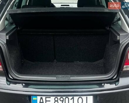 Черный Фольксваген Поло, объемом двигателя 1.4 л и пробегом 214 тыс. км за 5200 $, фото 13 на Automoto.ua