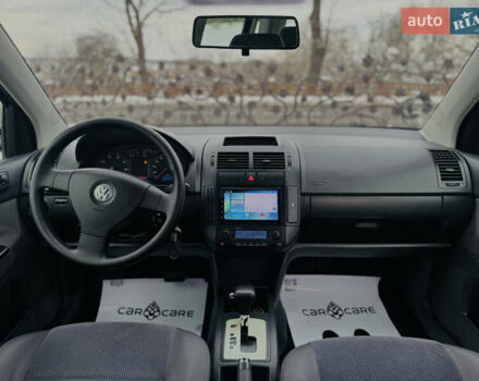 Черный Фольксваген Поло, объемом двигателя 1.6 л и пробегом 147 тыс. км за 6799 $, фото 82 на Automoto.ua