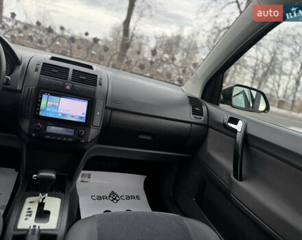 Черный Фольксваген Поло, объемом двигателя 1.6 л и пробегом 147 тыс. км за 6799 $, фото 81 на Automoto.ua