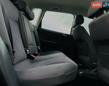 Черный Фольксваген Поло, объемом двигателя 1.6 л и пробегом 147 тыс. км за 6799 $, фото 87 на Automoto.ua