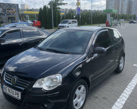 Черный Фольксваген Поло, объемом двигателя 1.2 л и пробегом 270 тыс. км за 4200 $, фото 11 на Automoto.ua