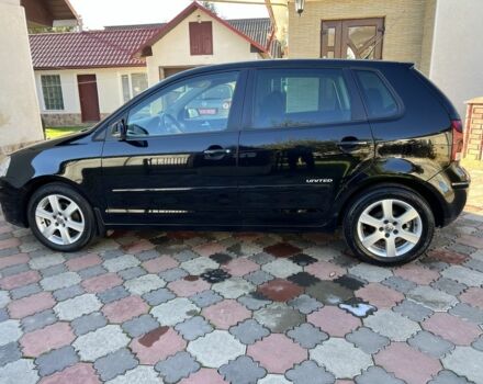 Черный Фольксваген Поло, объемом двигателя 1.6 л и пробегом 133 тыс. км за 5900 $, фото 3 на Automoto.ua