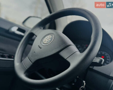 Черный Фольксваген Поло, объемом двигателя 1.6 л и пробегом 147 тыс. км за 6799 $, фото 69 на Automoto.ua