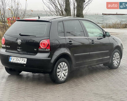 Черный Фольксваген Поло, объемом двигателя 1.39 л и пробегом 136 тыс. км за 5900 $, фото 7 на Automoto.ua
