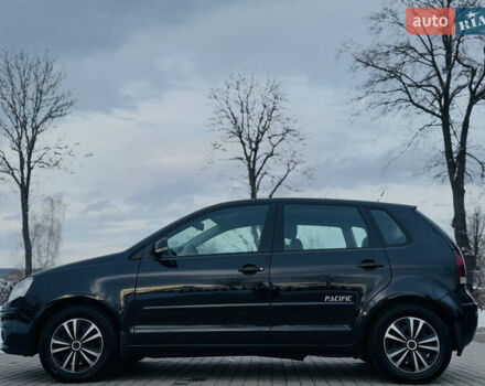 Черный Фольксваген Поло, объемом двигателя 1.6 л и пробегом 147 тыс. км за 6799 $, фото 37 на Automoto.ua