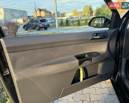 Чорний Фольксваген Поло, об'ємом двигуна 1.2 л та пробігом 228 тис. км за 4250 $, фото 24 на Automoto.ua