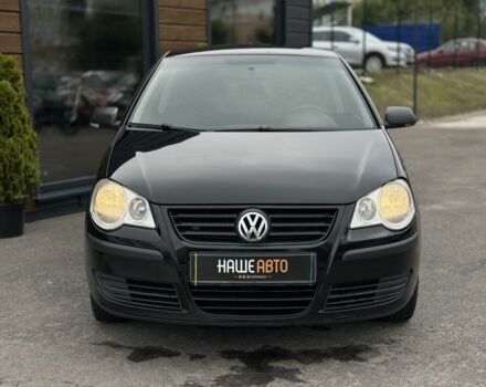 Черный Фольксваген Поло, объемом двигателя 1.4 л и пробегом 246 тыс. км за 4600 $, фото 3 на Automoto.ua