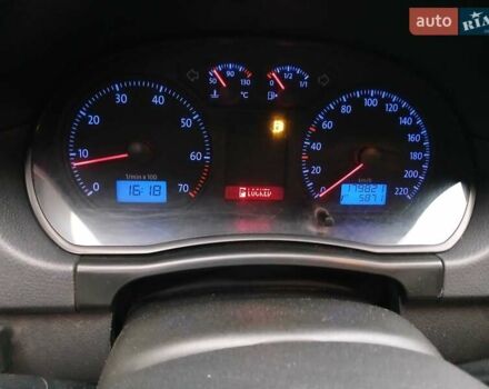 Черный Фольксваген Поло, объемом двигателя 1.4 л и пробегом 180 тыс. км за 4400 $, фото 5 на Automoto.ua