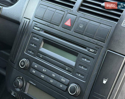 Черный Фольксваген Поло, объемом двигателя 1.4 л и пробегом 188 тыс. км за 4999 $, фото 38 на Automoto.ua