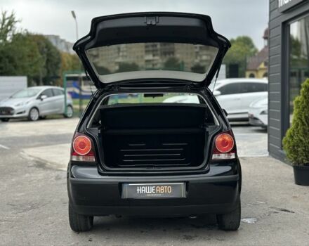 Черный Фольксваген Поло, объемом двигателя 1.4 л и пробегом 246 тыс. км за 4600 $, фото 8 на Automoto.ua