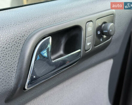 Черный Фольксваген Поло, объемом двигателя 1.4 л и пробегом 189 тыс. км за 5450 $, фото 29 на Automoto.ua