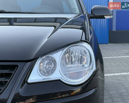 Черный Фольксваген Поло, объемом двигателя 1.4 л и пробегом 188 тыс. км за 4999 $, фото 17 на Automoto.ua