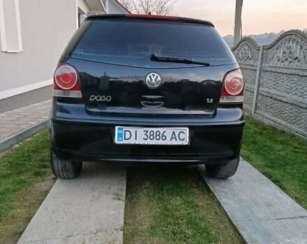 Чорний Фольксваген Поло, об'ємом двигуна 1.42 л та пробігом 302 тис. км за 4400 $, фото 3 на Automoto.ua