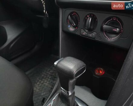 Чорний Фольксваген Поло, об'ємом двигуна 1.4 л та пробігом 242 тис. км за 7450 $, фото 32 на Automoto.ua