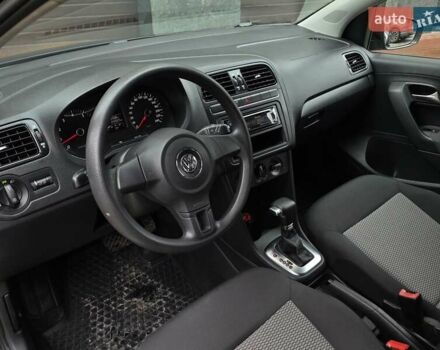 Чорний Фольксваген Поло, об'ємом двигуна 1.4 л та пробігом 242 тис. км за 7450 $, фото 21 на Automoto.ua