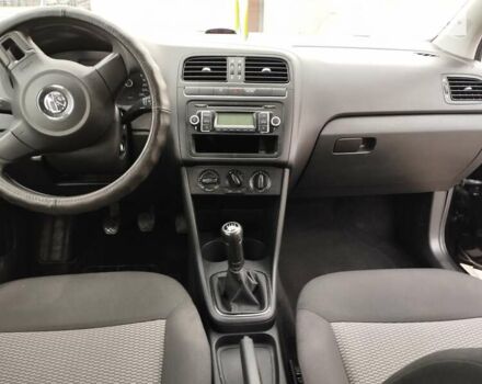 Чорний Фольксваген Поло, об'ємом двигуна 1.2 л та пробігом 142 тис. км за 6100 $, фото 9 на Automoto.ua