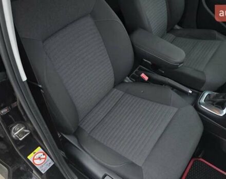 Черный Фольксваген Поло, объемом двигателя 1.6 л и пробегом 178 тыс. км за 7999 $, фото 26 на Automoto.ua