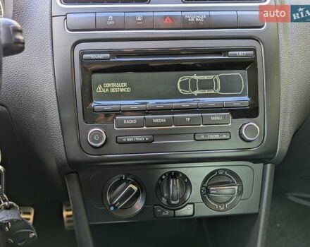 Черный Фольксваген Поло, объемом двигателя 1.6 л и пробегом 126 тыс. км за 8000 $, фото 9 на Automoto.ua