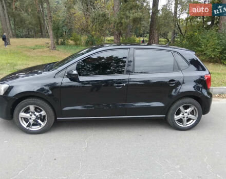 Черный Фольксваген Поло, объемом двигателя 1.6 л и пробегом 160 тыс. км за 8000 $, фото 1 на Automoto.ua