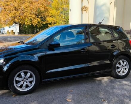 Черный Фольксваген Поло, объемом двигателя 1.2 л и пробегом 272 тыс. км за 6300 $, фото 3 на Automoto.ua