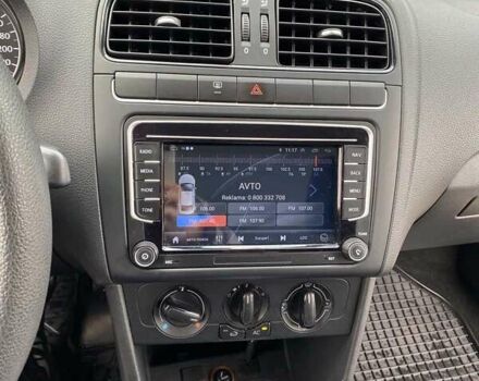 Черный Фольксваген Поло, объемом двигателя 1.39 л и пробегом 103 тыс. км за 7850 $, фото 10 на Automoto.ua