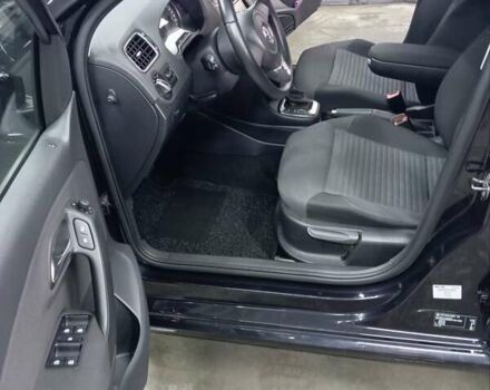 Черный Фольксваген Поло, объемом двигателя 1.6 л и пробегом 109 тыс. км за 11200 $, фото 8 на Automoto.ua