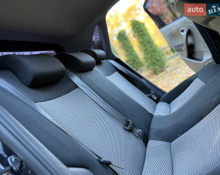 Черный Фольксваген Поло, объемом двигателя 1.39 л и пробегом 143 тыс. км за 7850 $, фото 45 на Automoto.ua