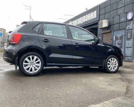 Черный Фольксваген Поло, объемом двигателя 1.39 л и пробегом 103 тыс. км за 7850 $, фото 6 на Automoto.ua