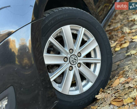 Черный Фольксваген Поло, объемом двигателя 1.39 л и пробегом 143 тыс. км за 7850 $, фото 7 на Automoto.ua