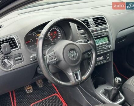 Чорний Фольксваген Поло, об'ємом двигуна 1.6 л та пробігом 189 тис. км за 7290 $, фото 12 на Automoto.ua