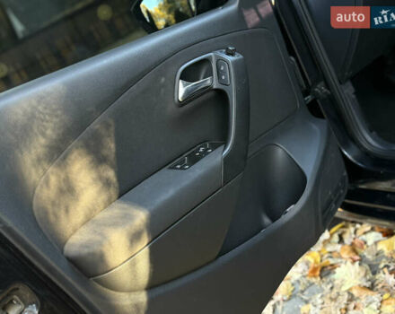 Черный Фольксваген Поло, объемом двигателя 1.39 л и пробегом 143 тыс. км за 7850 $, фото 28 на Automoto.ua