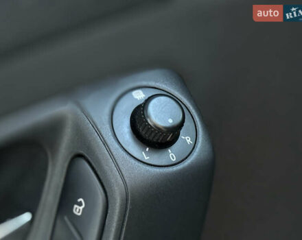 Черный Фольксваген Поло, объемом двигателя 1.39 л и пробегом 143 тыс. км за 7850 $, фото 31 на Automoto.ua