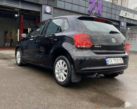 Черный Фольксваген Поло, объемом двигателя 1.39 л и пробегом 103 тыс. км за 7850 $, фото 5 на Automoto.ua